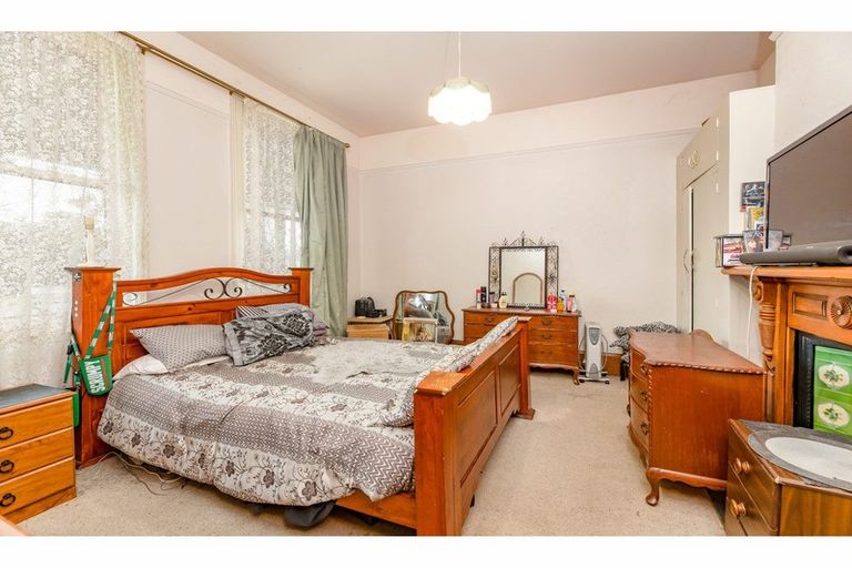 Photo of property in 76 Wildberry Street, Woolston, Christchurch, 8023