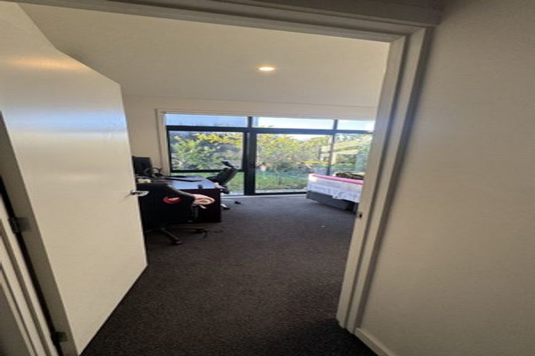 Photo of property in 11 Leadership Crescent, Papakura, 2110