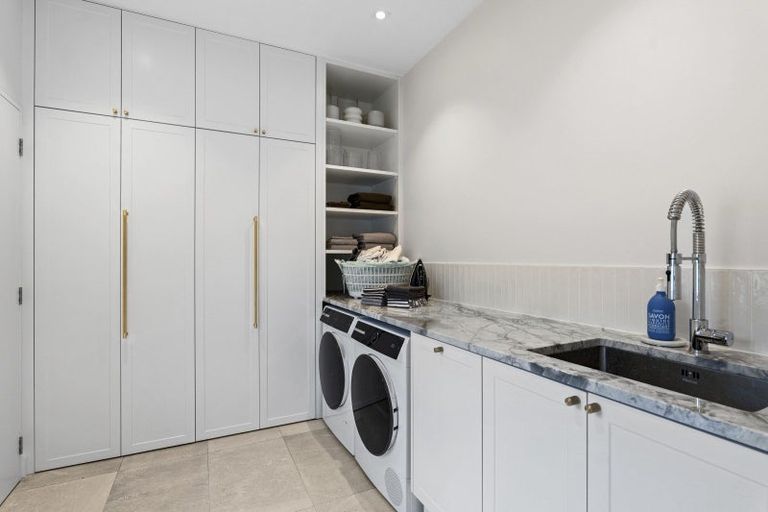 Photo of property in 134 Papanui Road, Merivale, Christchurch, 8014