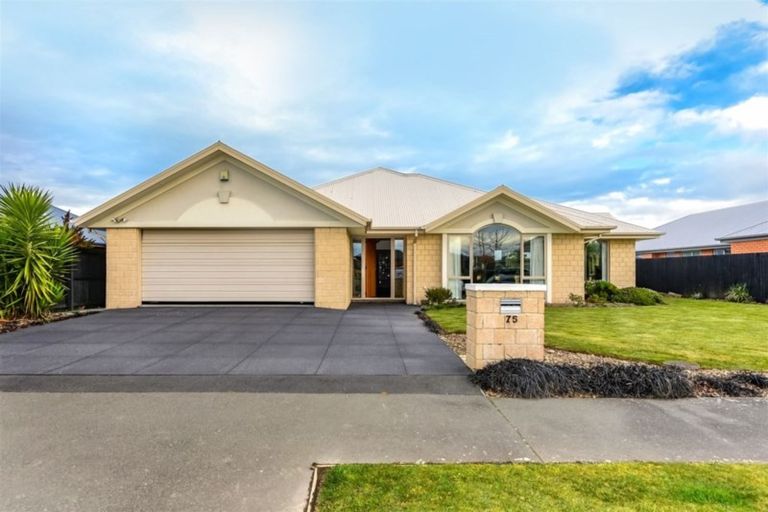 Photo of property in 75 Bibiana Street, Aidanfield, Christchurch, 8025