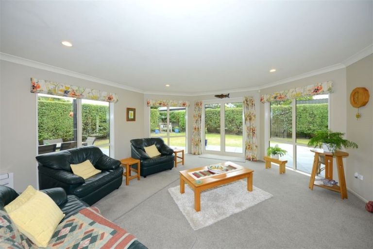 Photo of property in 36 Merrin Street, Avonhead, Christchurch, 8042