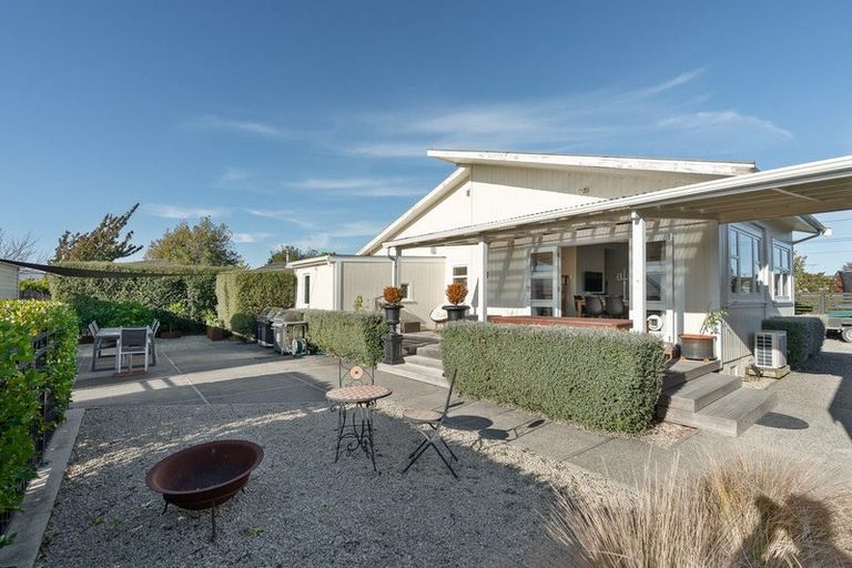 Photo of property in 78 Jellicoe Street, Martinborough, 5711