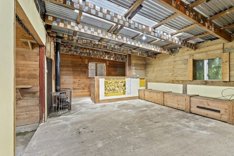 Photo of property in 8 Hydro Road, Burgess Park, New Plymouth, 4371