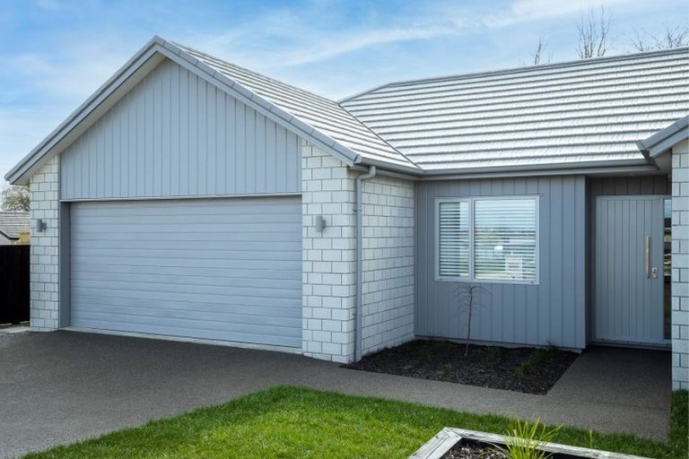 Photo of property in 4 Maanihi Drive, Rototuna North, Hamilton, 3210