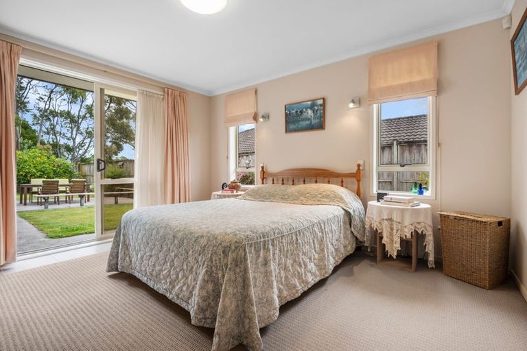 Photo of property in 61 Parkhaven Drive, Rosehill, Papakura, 2113