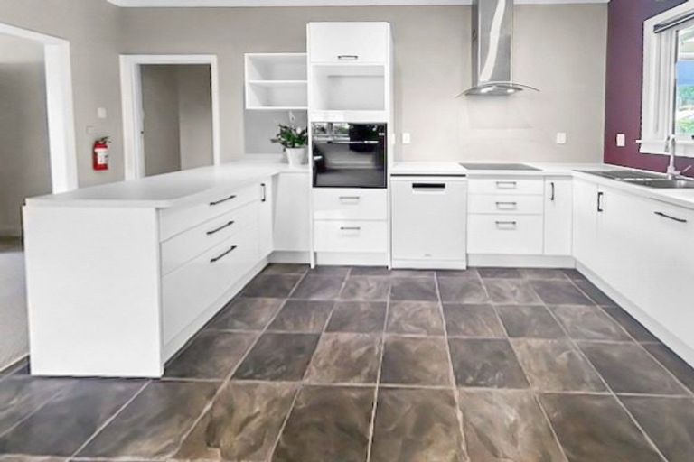 Photo of property in 67 East Street, Feilding, 4702