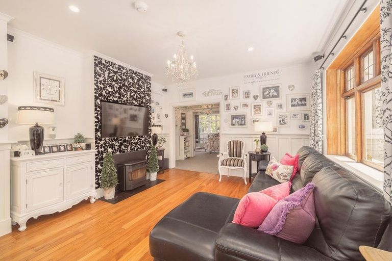 Photo of property in 392 Papanui Road, Strowan, Christchurch, 8052