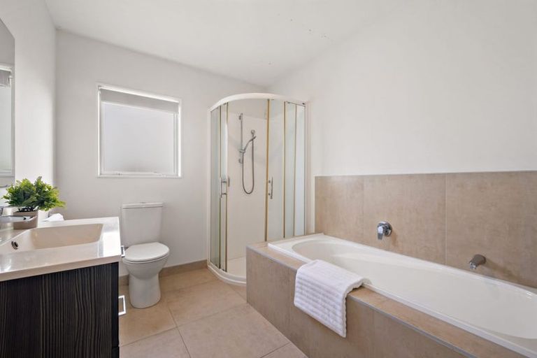 Photo of property in 6 Rishi Way, Favona, Auckland, 2024