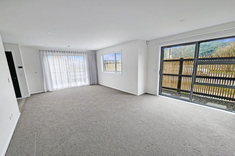 Photo of property in 1 Bledisloe Crescent, Wainuiomata, Lower Hutt, 5014