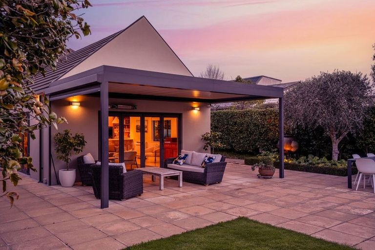 Photo of property in 119 Jeffreys Road, Strowan, Christchurch, 8052