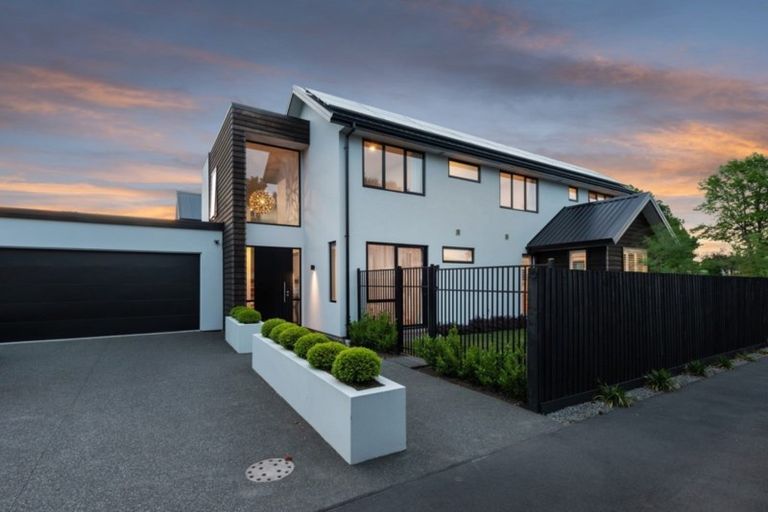 Photo of property in 10 Mays Road, St Albans, Christchurch, 8052