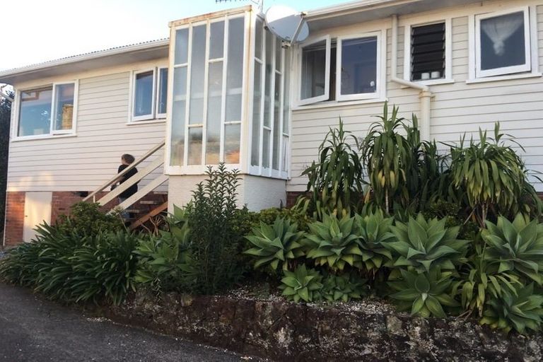 Photo of property in 4 Beverly Place, New Lynn, Auckland, 0600