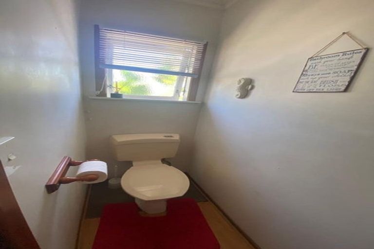 Photo of property in 27 Graeme Avenue, Mangere East, Auckland, 2024