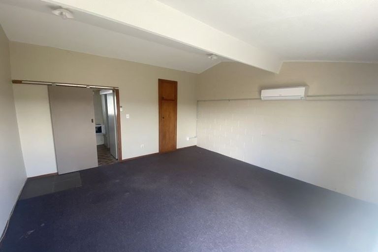 Photo of property in 1/206 Hastings Street East, Waltham, Christchurch, 8023