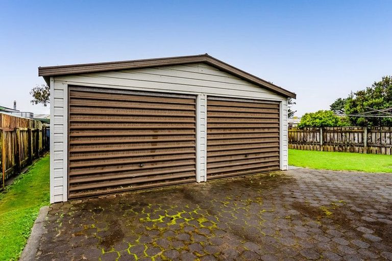 Photo of property in 6 Trimble Place, Bell Block, New Plymouth, 4312