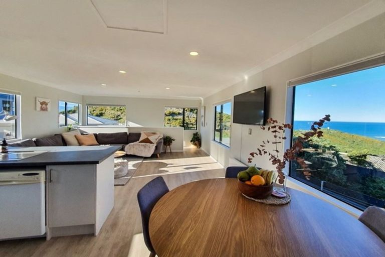 Photo of property in 34a Bowes Crescent, Strathmore Park, Wellington, 6022