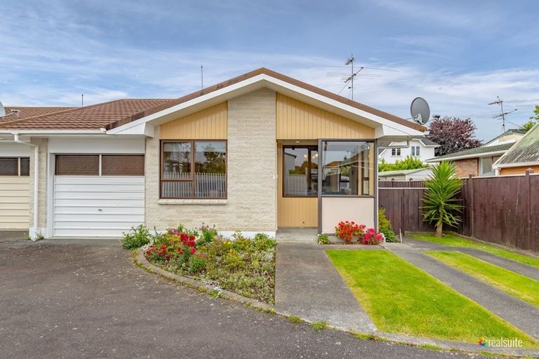 Photo of property in 1/9 Hay Street, Ebdentown, Upper Hutt, 5018