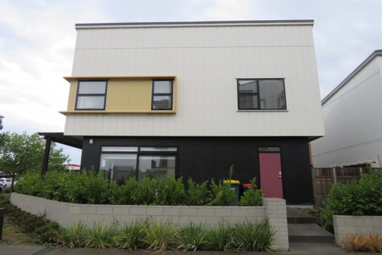 Photo of property in 2 Sidney Wallingford Way, Hobsonville, Auckland, 0616