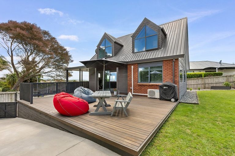 Photo of property in 13 Rosehill Place, Nawton, Hamilton, 3200