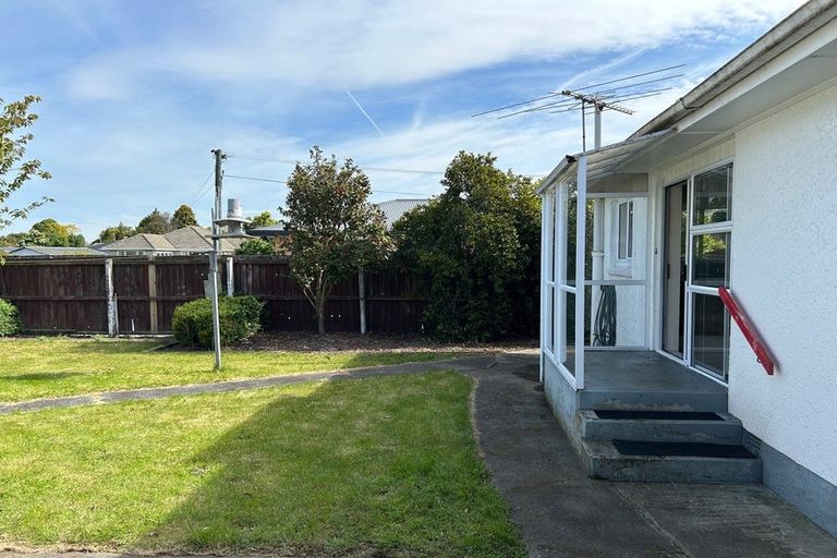 Photo of property in 206 Grahams Road, Burnside, Christchurch, 8053
