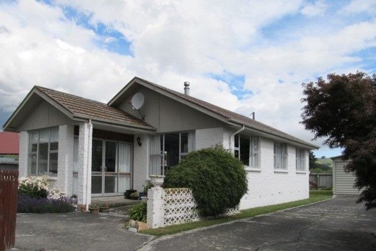 Photo of property in 15 Dale Crescent, East Gore, Gore, 9710