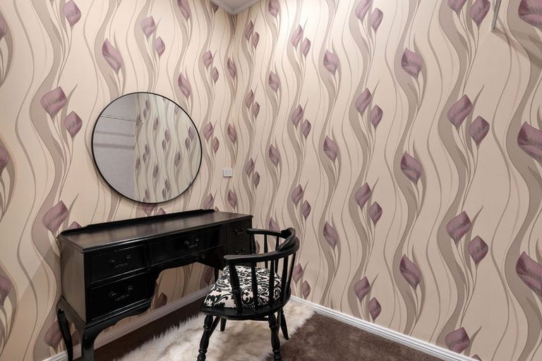 Photo of property in 35 Grumman Lane, Newlands, Wellington, 6037