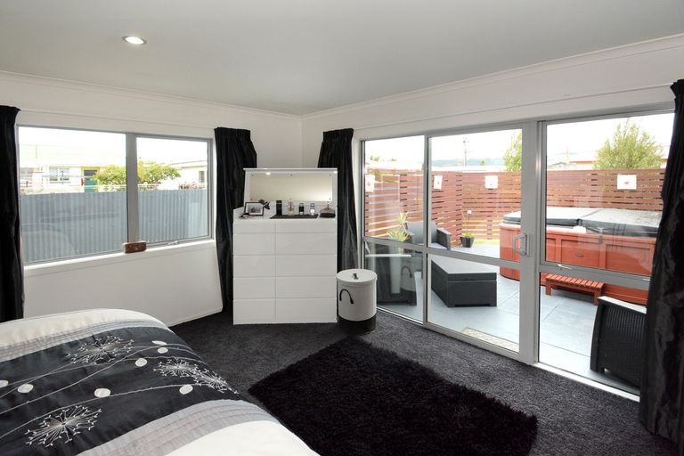 Photo of property in 14 Kura Place, Mosgiel, 9024