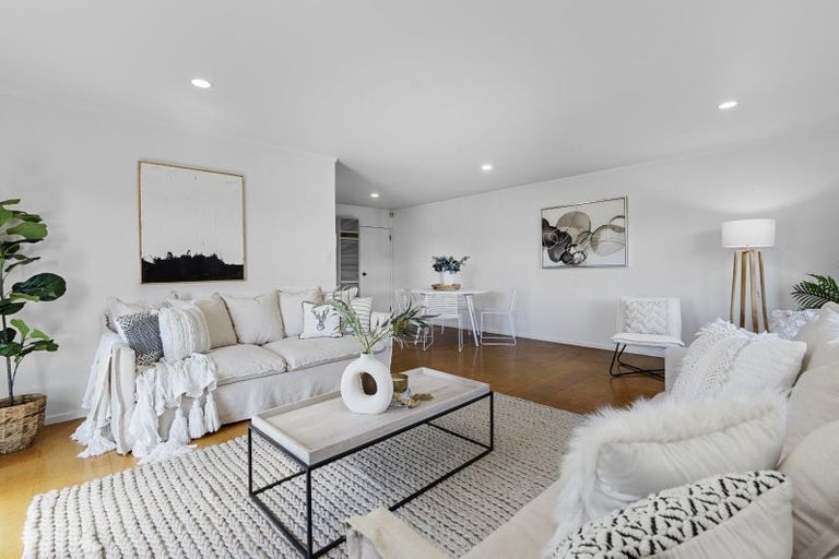 Photo of property in 2 Upland Street, Brookfield, Tauranga, 3110