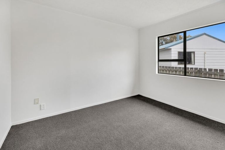 Photo of property in 16a Beech Place, Owhata, Rotorua, 3010