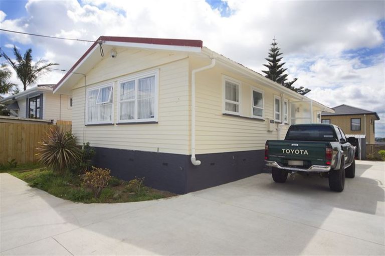 Photo of property in 57b Hepburn Road, Glendene, Auckland, 0602