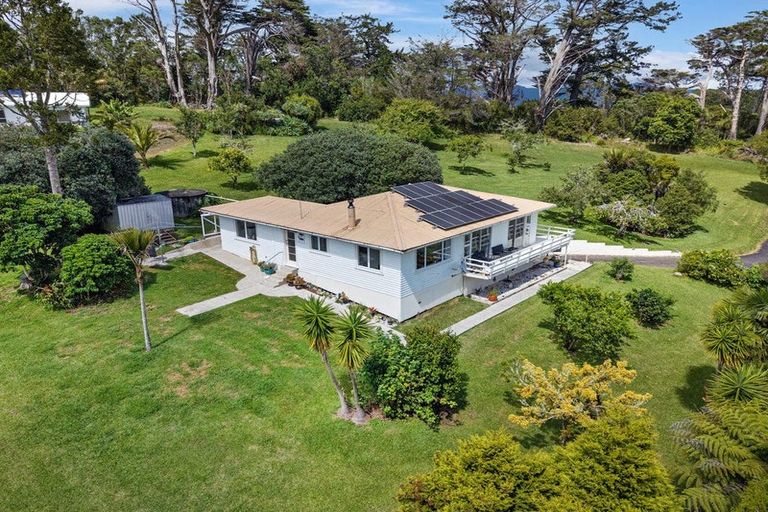 Photo of property in 206 Old School Road, Maungakaramea, Whangarei, 0178