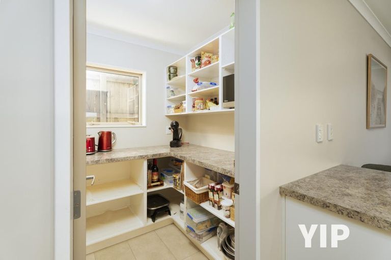 Photo of property in 38 Havana Rise, Grenada Village, Wellington, 6037