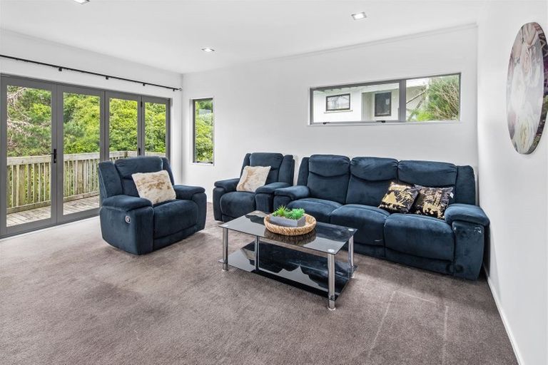 Photo of property in 51a Ohariu Road, Johnsonville, Wellington, 6037