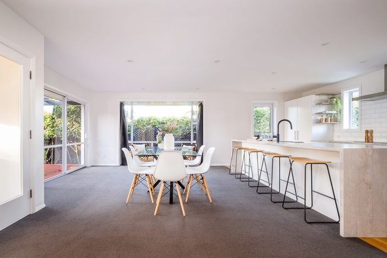 Photo of property in 306 Cranford Street, St Albans, Christchurch, 8052