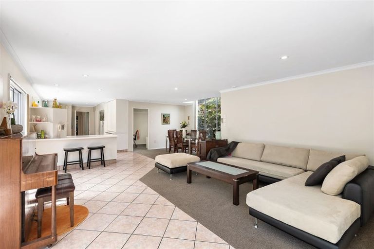 Photo of property in 12 Cephas Close, Sockburn, Christchurch, 8042