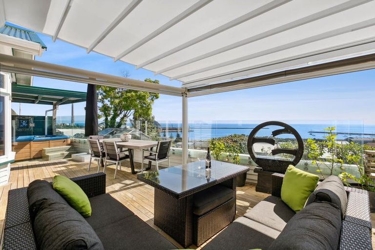 Photo of property in 27a Bayly Road, Moturoa, New Plymouth, 4310