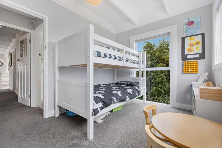 Photo of property in 48 Hazlett Street, Clyde, 9330