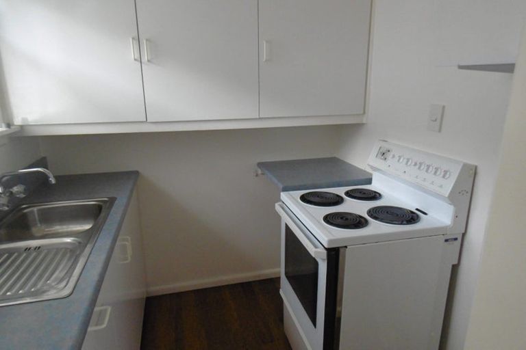 Photo of property in 2/9 Abberley Crescent, St Albans, Christchurch, 8014