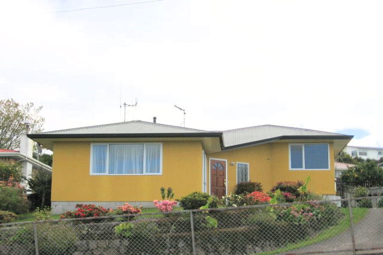 Photo of property in 24 Windsor Road, Bellevue, Tauranga, 3110