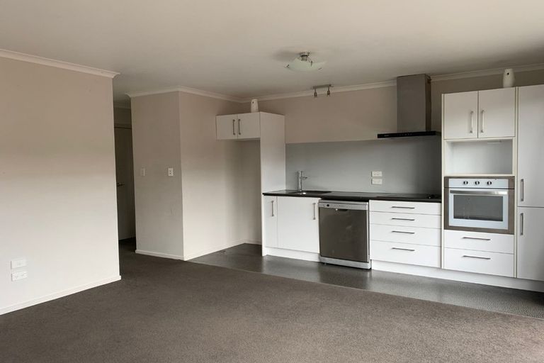 Photo of property in 12/28 Fifth Avenue, Enderley, Hamilton, 3214