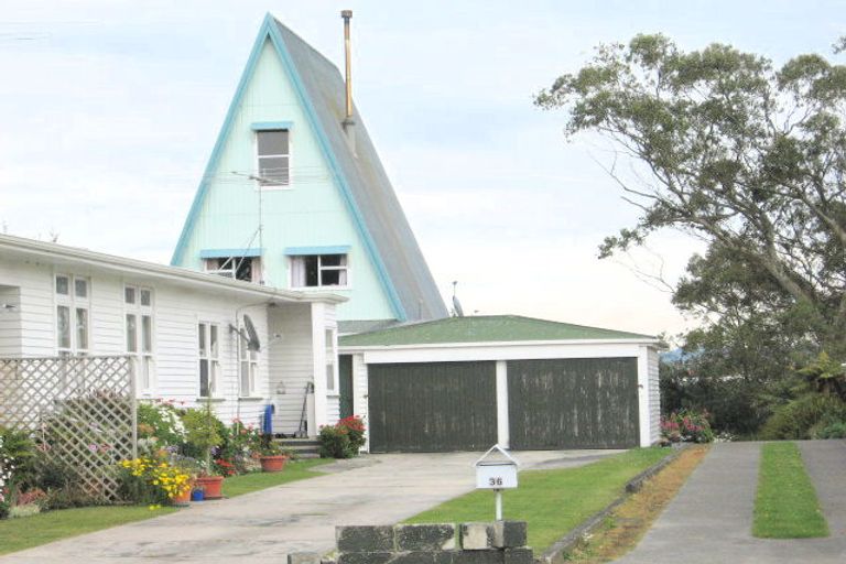 Photo of property in 36 Stout Street, Whataupoko, Gisborne, 4010