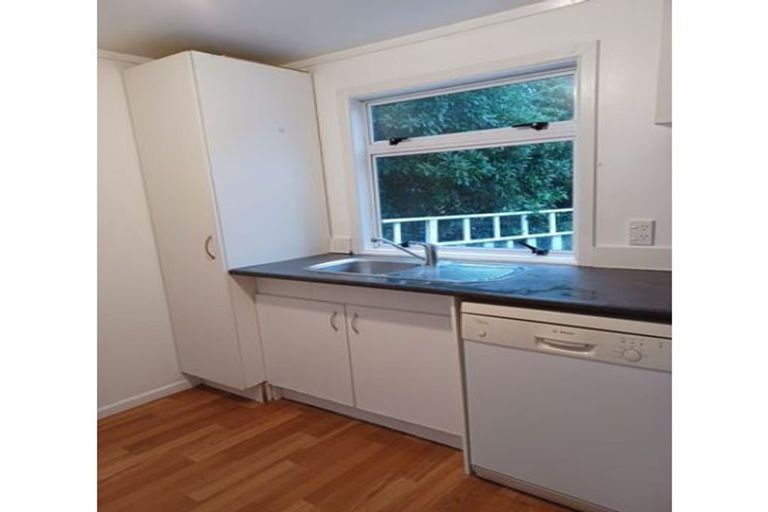 Photo of property in 1 Corlett Street, Johnsonville, Wellington, 6037