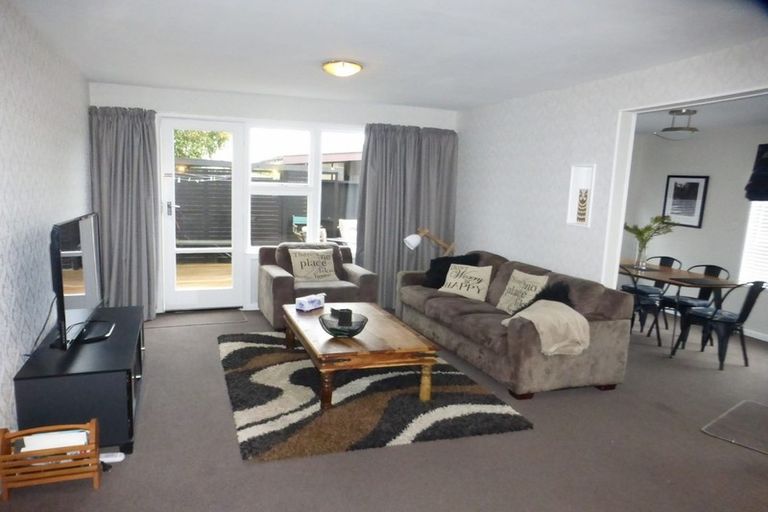 Photo of property in 1/23 Donald Place, St Albans, Christchurch, 8014
