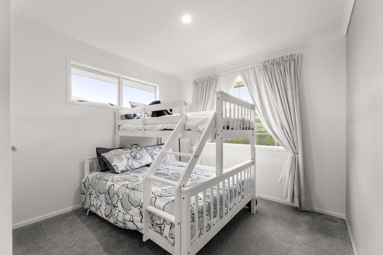 Photo of property in 2c Kauri Lane, Omokoroa, 3114