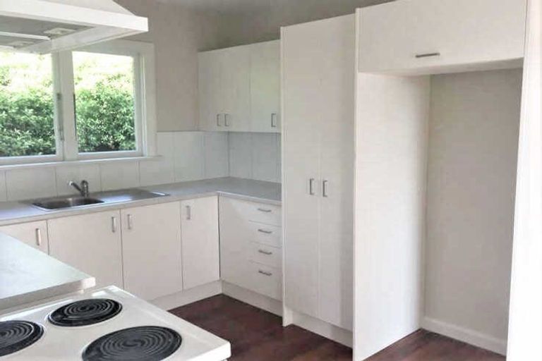 Photo of property in 18 Jennifer Street, Bryndwr, Christchurch, 8053