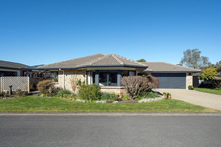 Photo of property in 53 Tawavale Street, Pukehangi, Rotorua, 3015