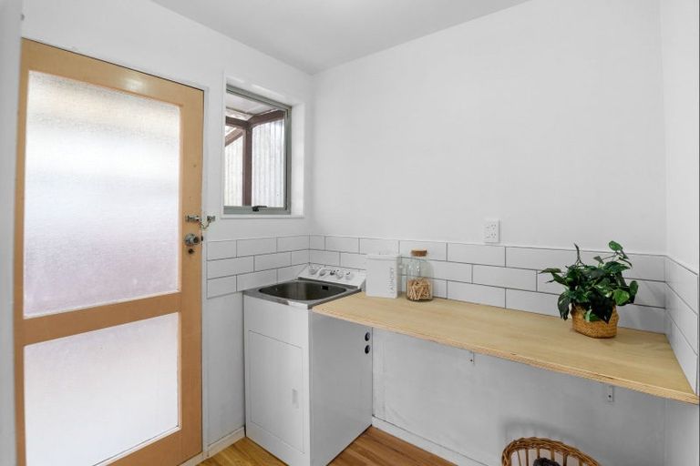 Photo of property in 2/17 Philomel Street, North New Brighton, Christchurch, 8083