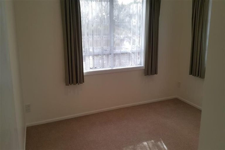 Photo of property in 1/25 Coronation Road, Hillcrest, Auckland, 0627