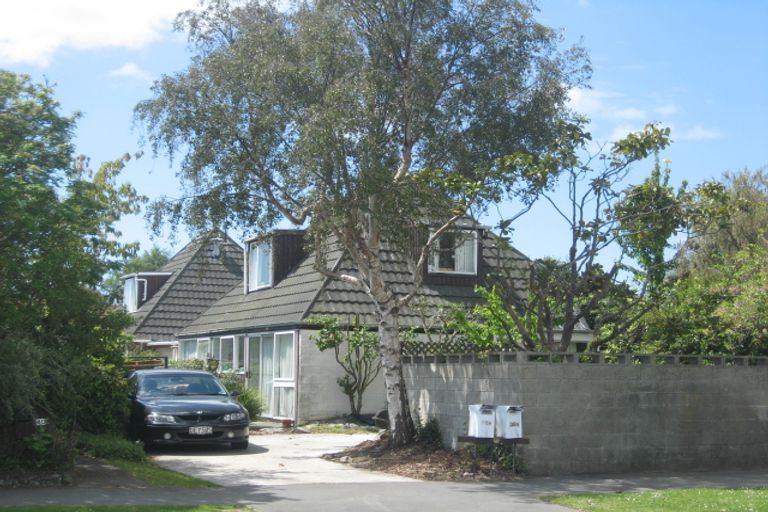 Photo of property in 2/38 Reynolds Avenue, Bishopdale, Christchurch, 8053