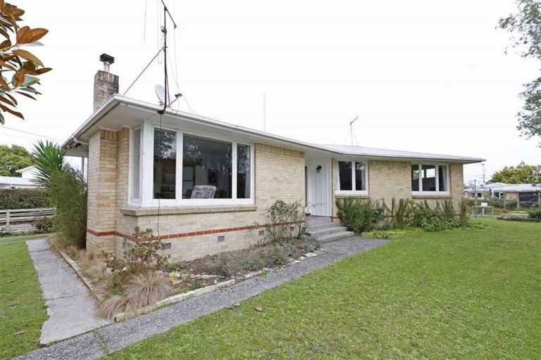 Photo of property in 8 Liston Crescent, Hillcrest, Hamilton, 3216